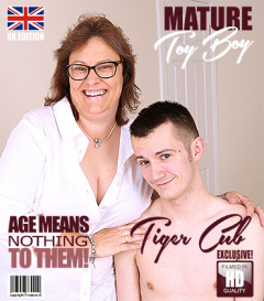 Tiger Cub (48) - Mature toyboy | Download from Files Monster