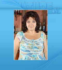 Pazia (57) - Mature toyboy | Download from Files Monster