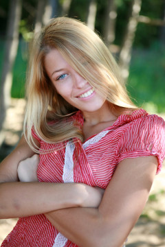 Yana P - Presenting Yana - by Raphael | Download from Files Monster