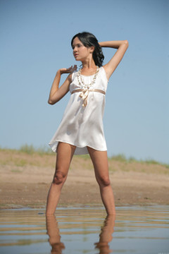 Ralina A - Presenting | Download from Files Monster