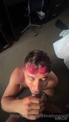 OnlyFans Daniel Osgood Sucks DL Guy | Download from Files Monster