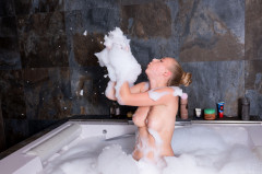 Sailor - Bubbly Bathtime | Download from Files Monster