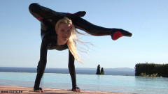 Zlata latex rubber fetish videos collection (Contortion)