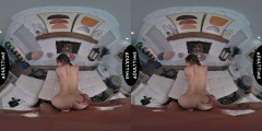 Up Close VR with Scarlett Alexis | Download from Files Monster