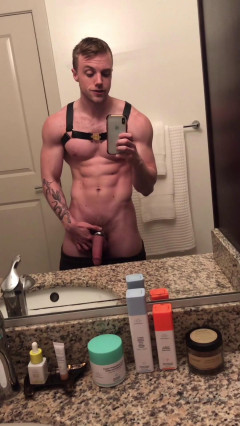 OnlyFans - YesBrawn | Download from Files Monster