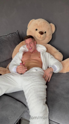 OnlyFans - Martin Rogers (nikovangelis), Part 04 | Download from Files Monster